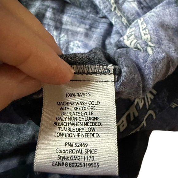 Blue Hawaiian shirt with car print hawaiian #Hawaiian #VintageCars #Surf - Picture 5 of 6